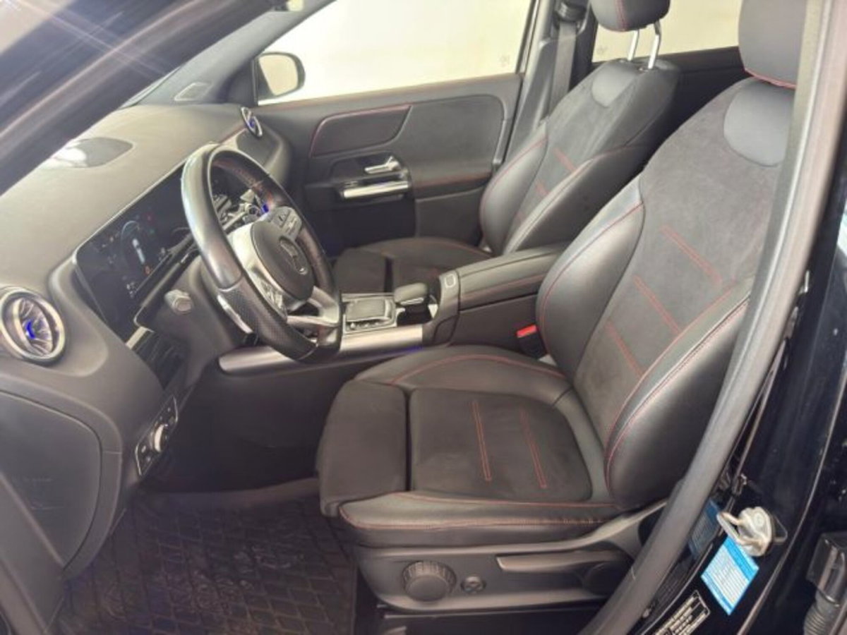 Mercedes-Benz GLA SUV 200 d Automatic Premium (20)