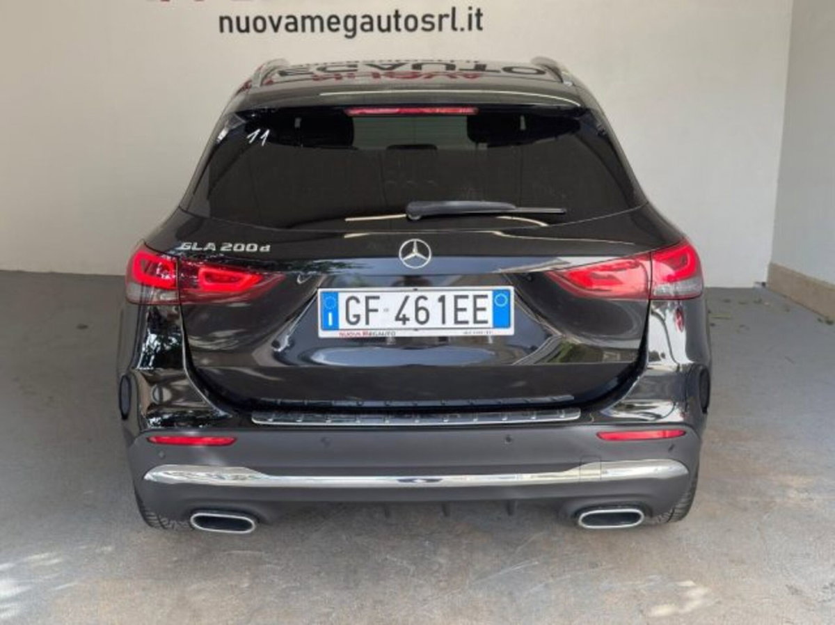 Mercedes-Benz GLA SUV 200 d Automatic Premium (6)