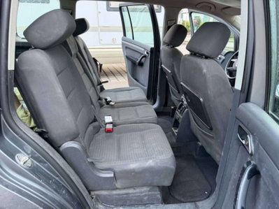 Volkswagen Touran TDI DPF Trendline (11)