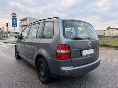 Volkswagen Touran TDI DPF Trendline (5)