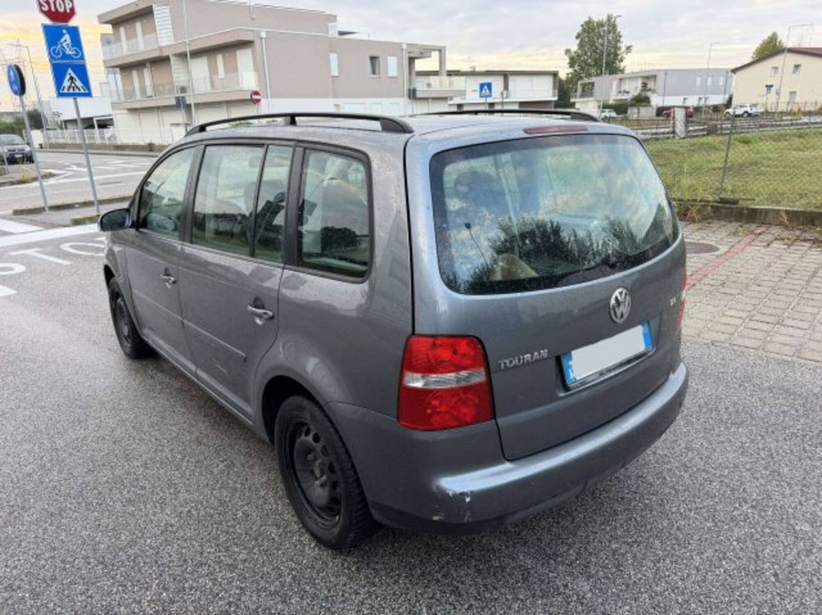 Volkswagen Touran TDI DPF Trendline (6)