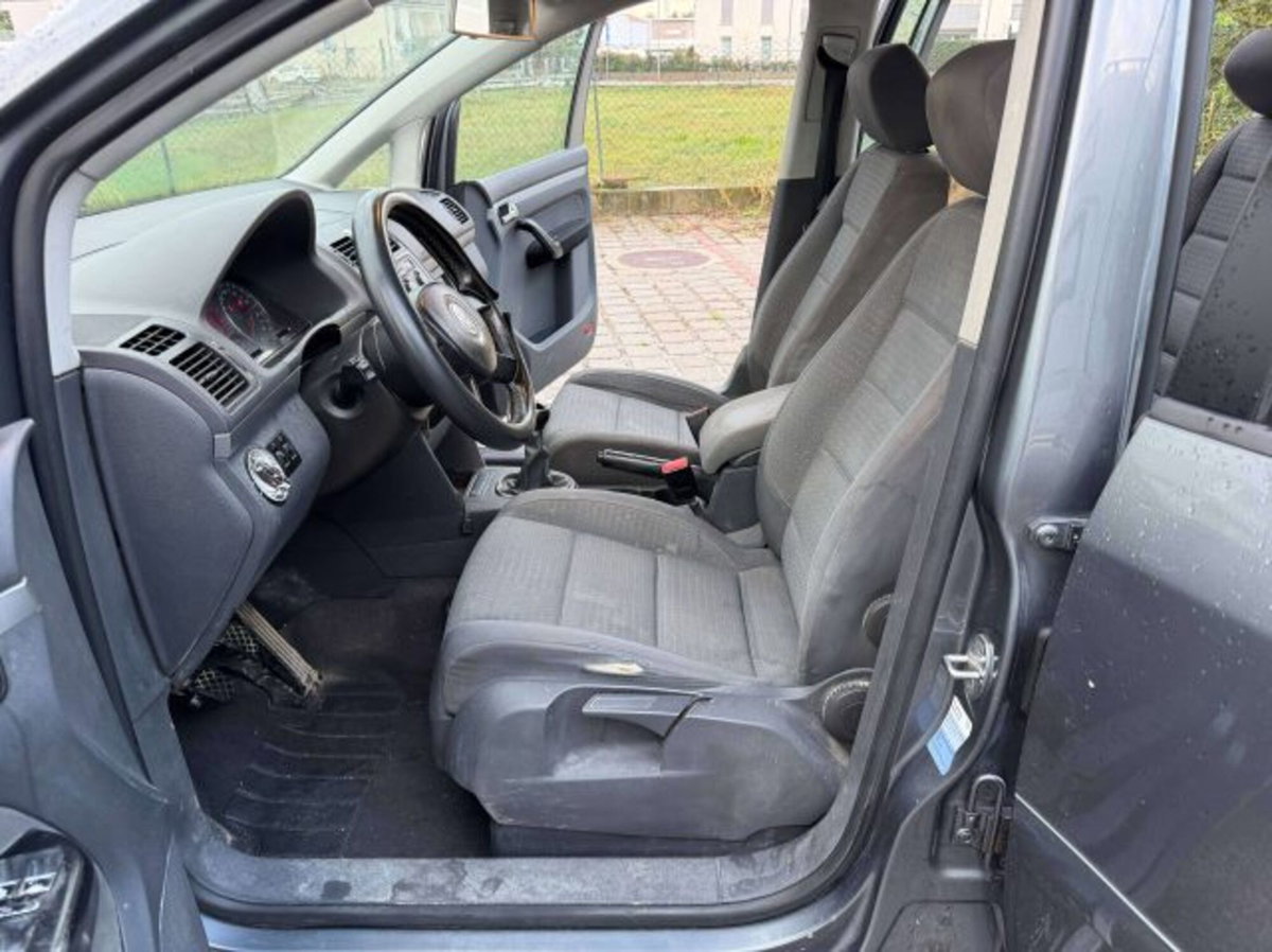 Volkswagen Touran TDI DPF Trendline (8)