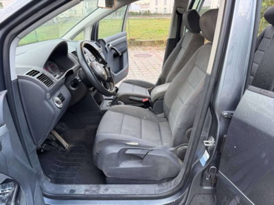 Volkswagen Touran TDI DPF Trendline (8)