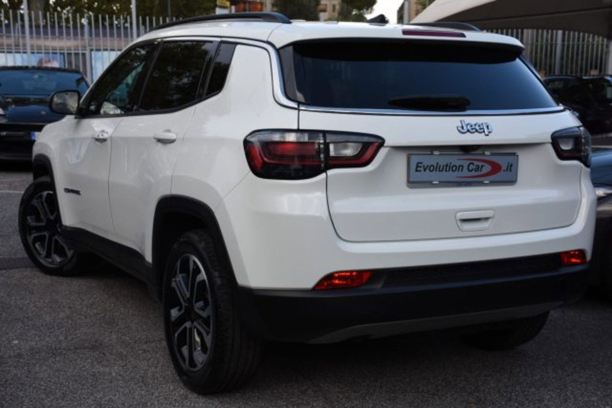 Jeep Compass 1.6 Multijet II 2WD Limited (4)