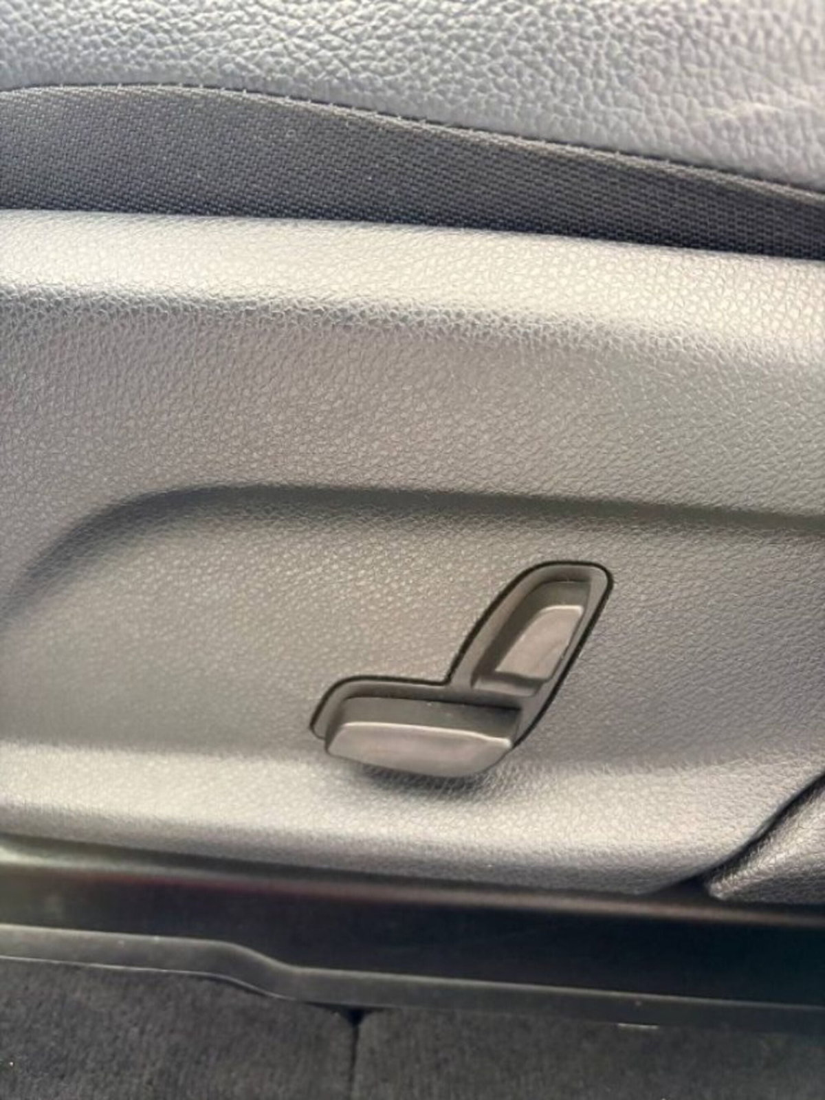 Mercedes-Benz GLC SUV 220 d 4Matic Premium Plus (17)