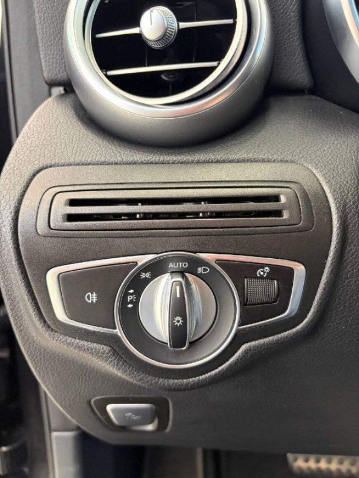 Mercedes-Benz GLC SUV 220 d 4Matic Premium Plus (18)