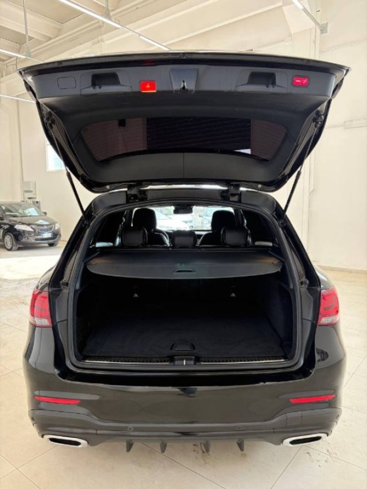 Mercedes-Benz GLC SUV 220 d 4Matic Premium Plus (6)