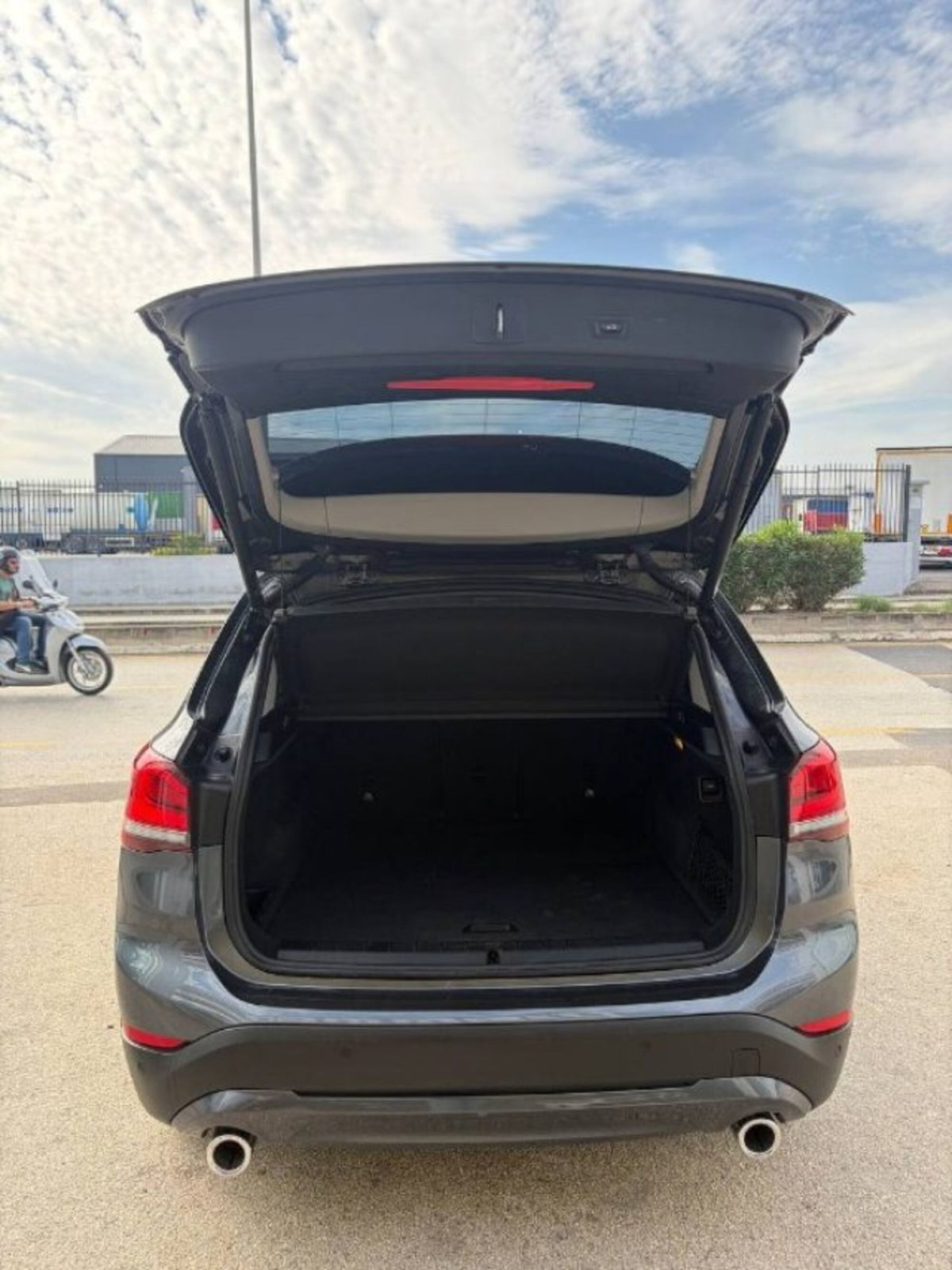 BMW X1 sDrive18d Sport (10)