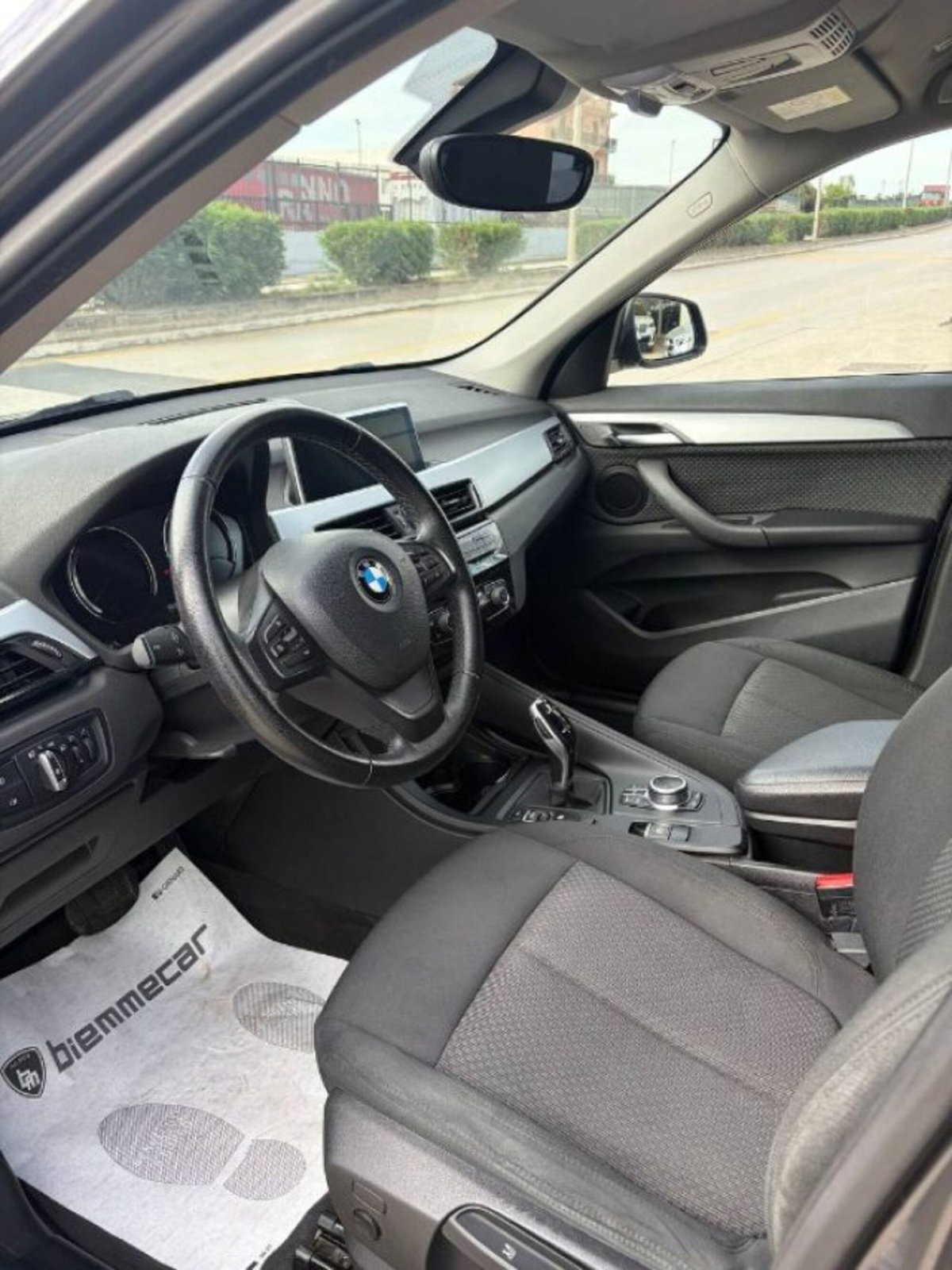 BMW X1 sDrive18d Sport (14)