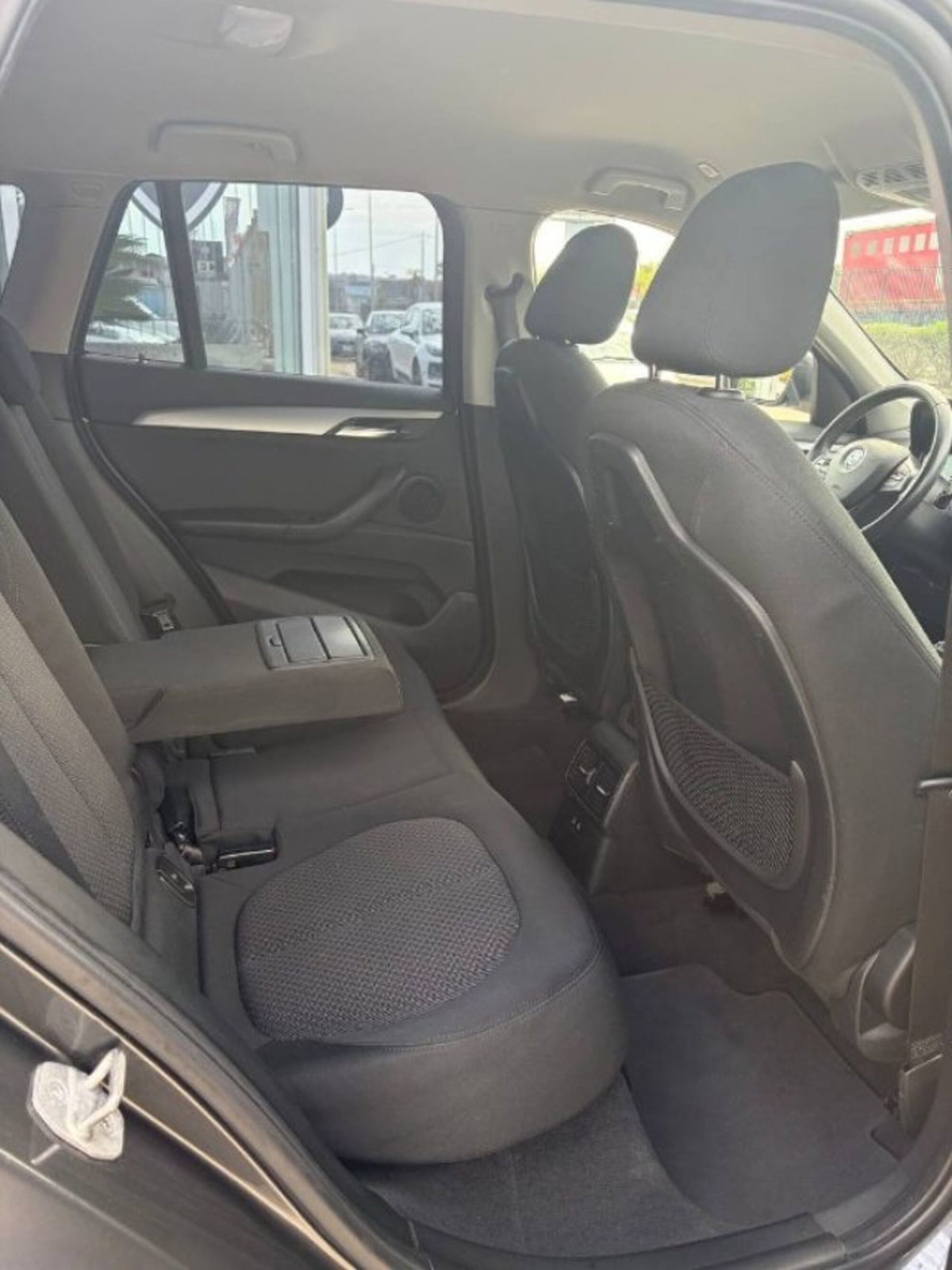 BMW X1 sDrive18d Sport (16)