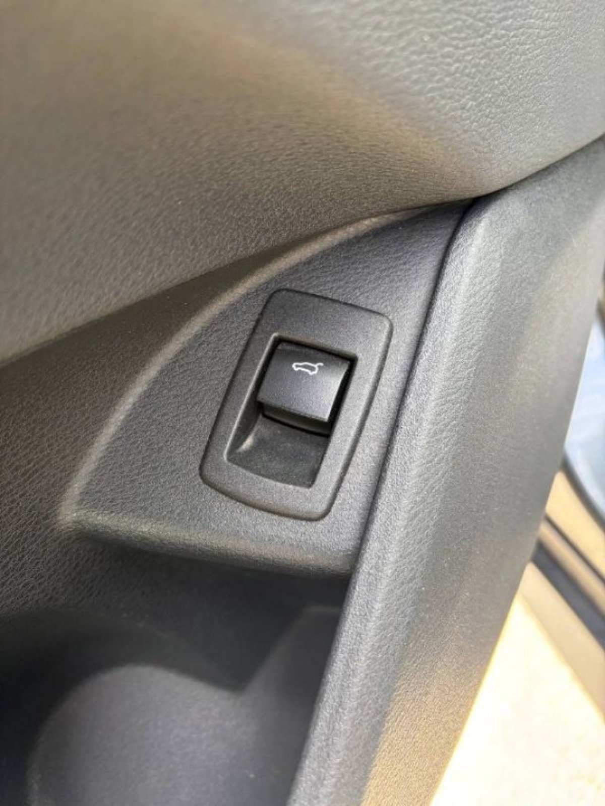 BMW X1 sDrive18d Sport (19)