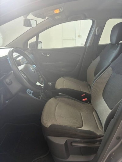 Renault Captur 1.5 dCi 8V 90 CV Start&Stop Energy R-Link (9)