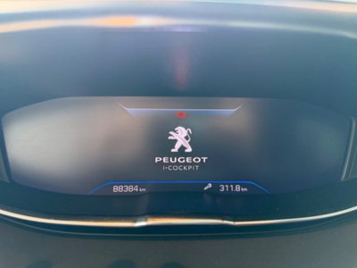 Peugeot 3008 BlueHDi 130 S&S EAT8 Allure Pack (5)