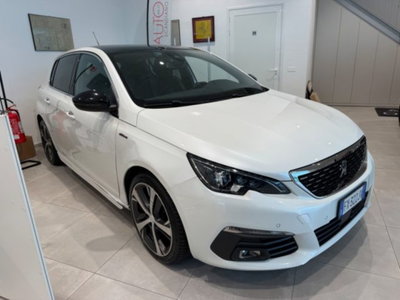 Peugeot 308 BlueHDi 130 S&S EAT8 GT Line (2)