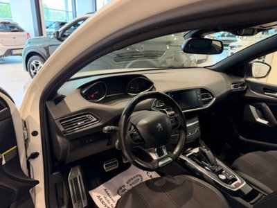 Peugeot 308 BlueHDi 130 S&S EAT8 GT Line (6)