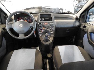 Fiat Panda 1.2 Dynamic Euro 5 (11)