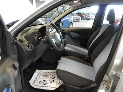 Fiat Panda 1.2 Dynamic Euro 5 (17)