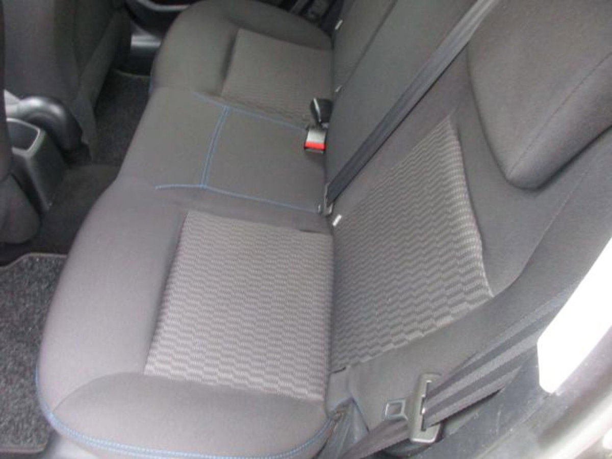 Peugeot 208 75 5 porte Active (11)