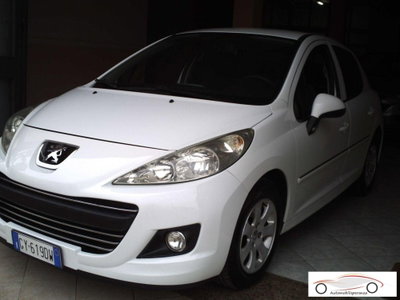 Peugeot 207 HDi 70CV 5p. Sweet Years (2)