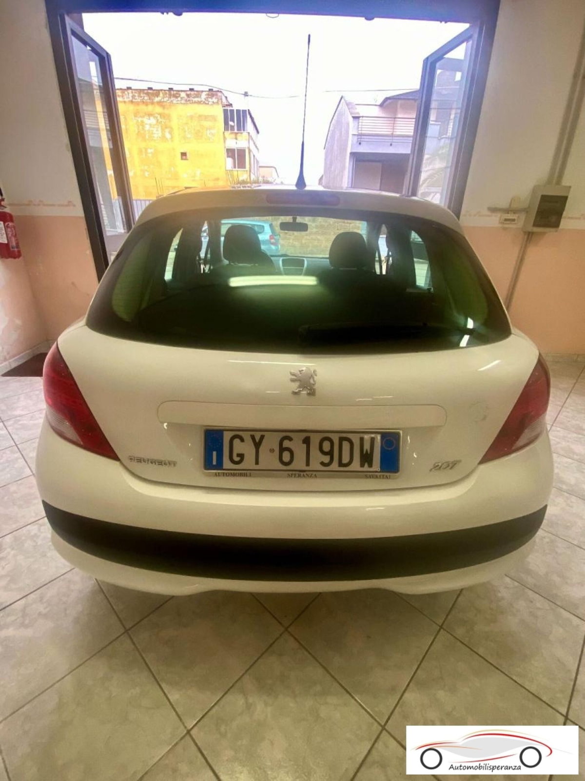 Peugeot 207 HDi 70CV 5p. Sweet Years (6)