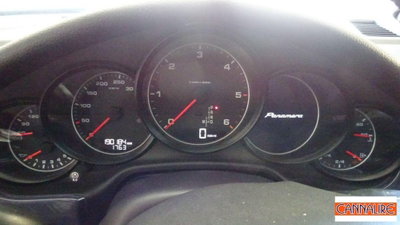 Porsche Panamera 3.0 Diesel (12)