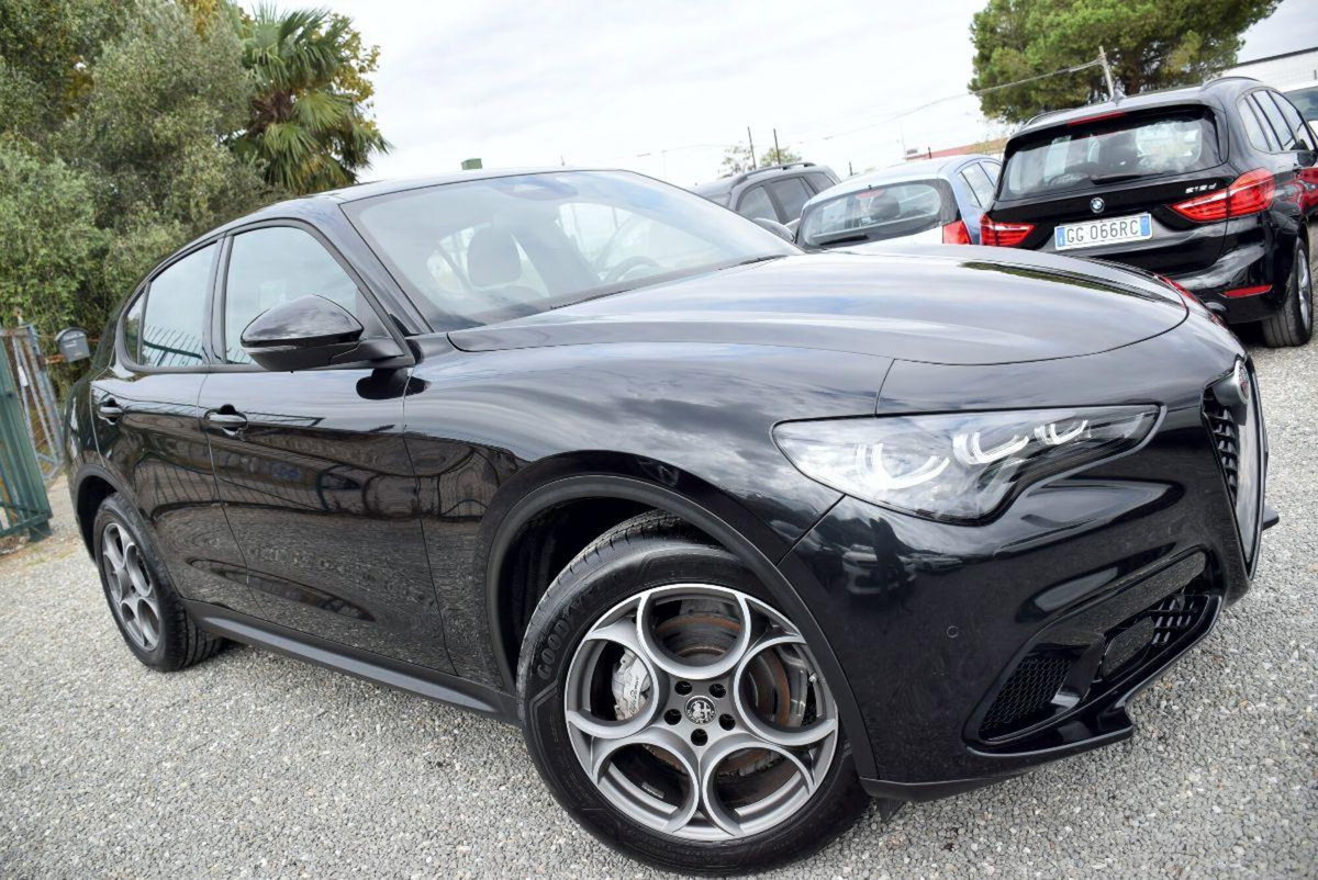 Alfa Romeo Stelvio Stelvio 2.2 Turbodiesel 160 CV AT8 RWD Sprint (2)