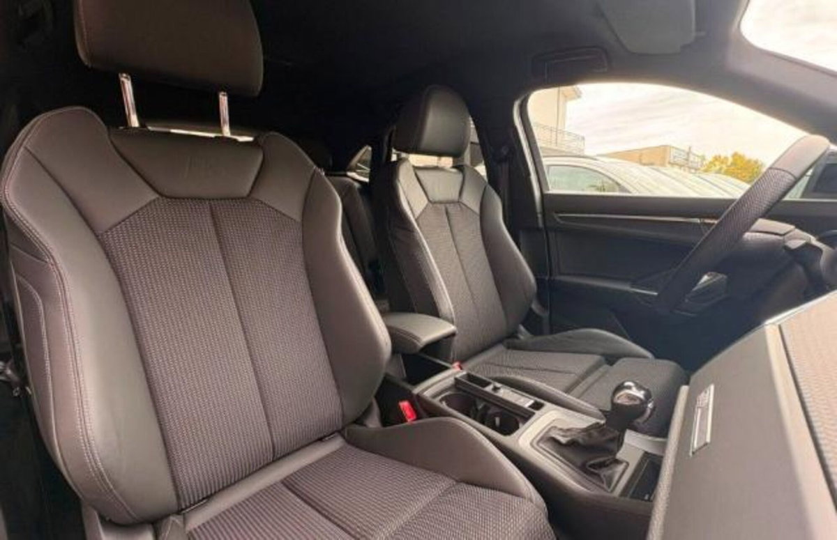 Audi Q3 Sportback 35 TDI S line edition (8)