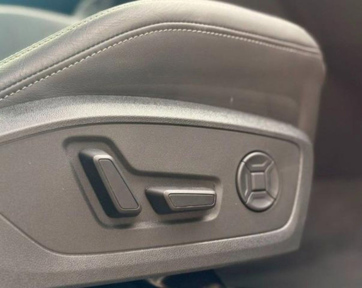 Audi Q3 Sportback 35 TDI S line edition (9)