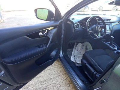 Nissan Qashqai 1.5 dCi 115 CV DCT Business (13)