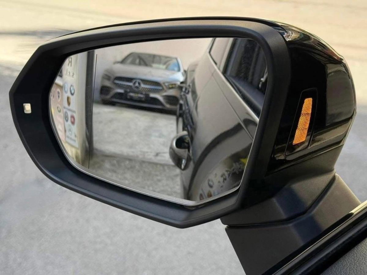 Audi Q3 Sportback 35 TDI quattro S tronic S line edition (11)