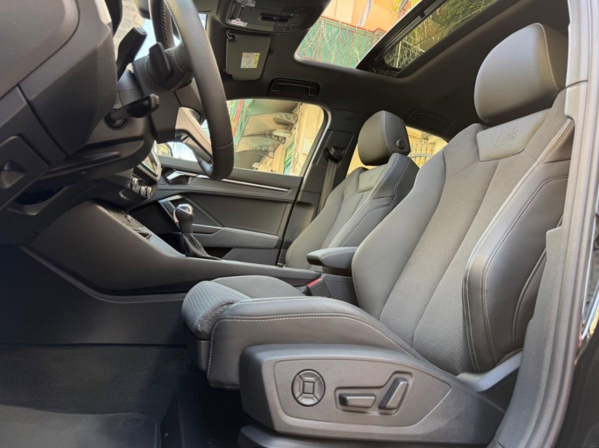 Audi Q3 Sportback 35 TDI quattro S tronic S line edition (14)