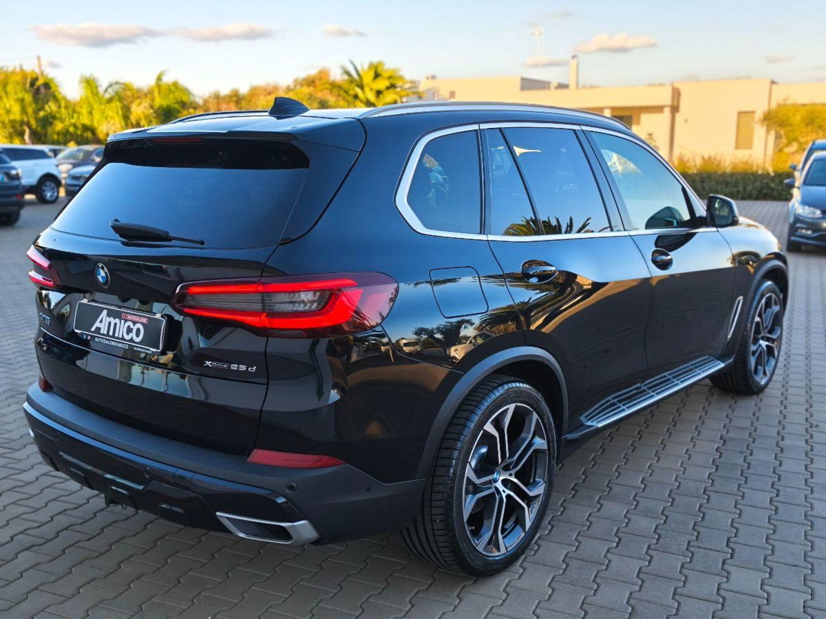 BMW X5 xDrive25d Msport (6)