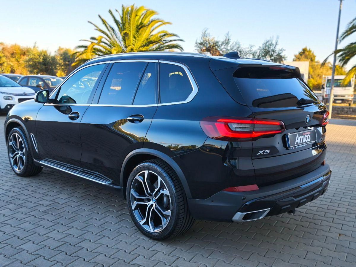 BMW X5 xDrive25d Msport (7)