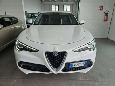 Alfa Romeo Stelvio 2.2 t Intensa Q4 210cv auto (2)