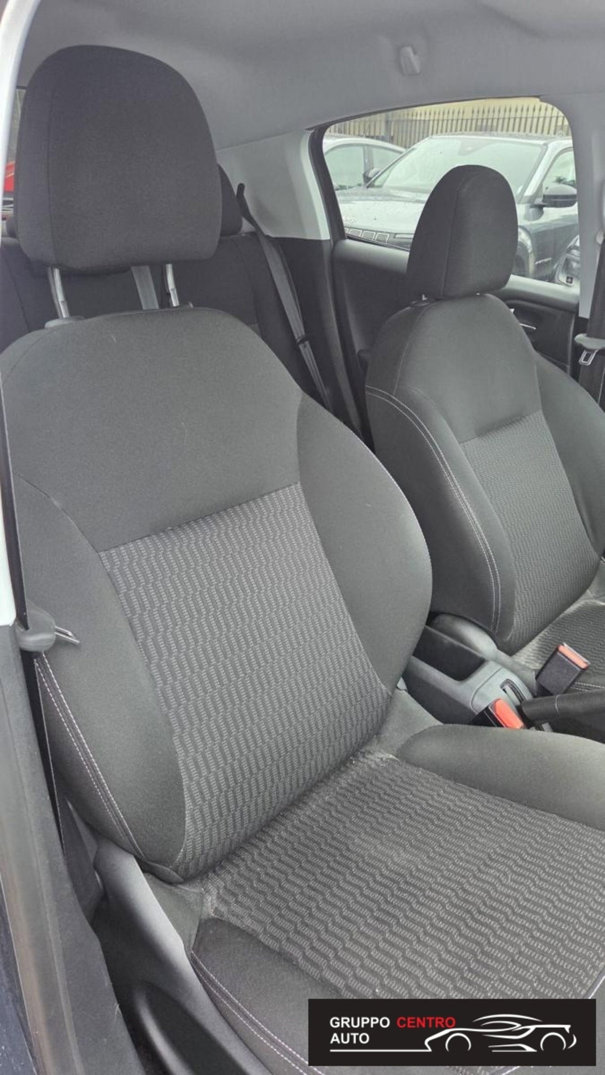 Peugeot 208 68 5 porte Active (16)