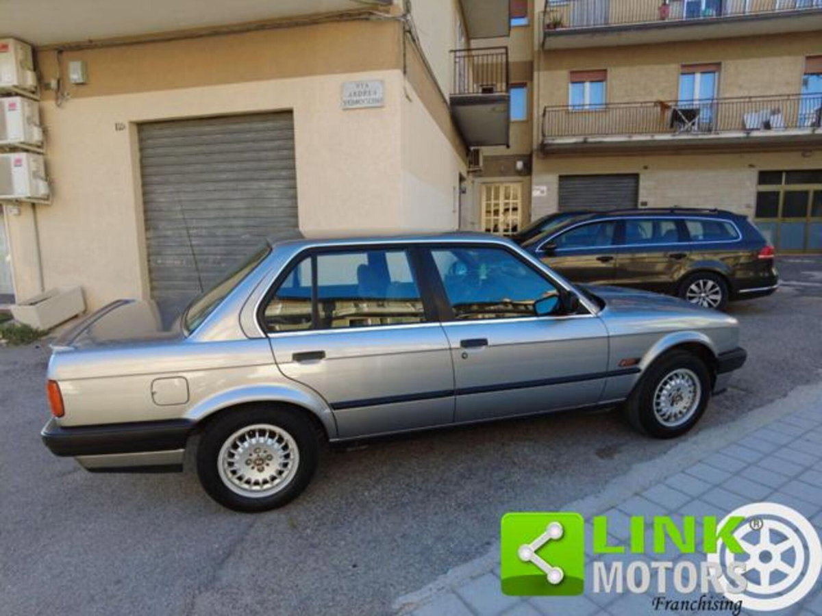 BMW Serie 3 318 2 porte (11)