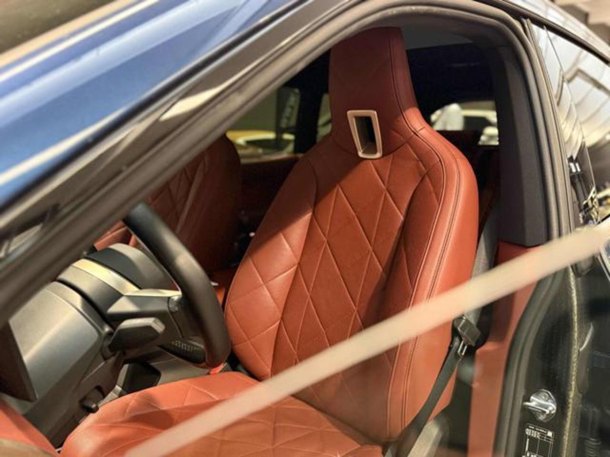BMW iX xdrive50 pacchetto sportivo (12)