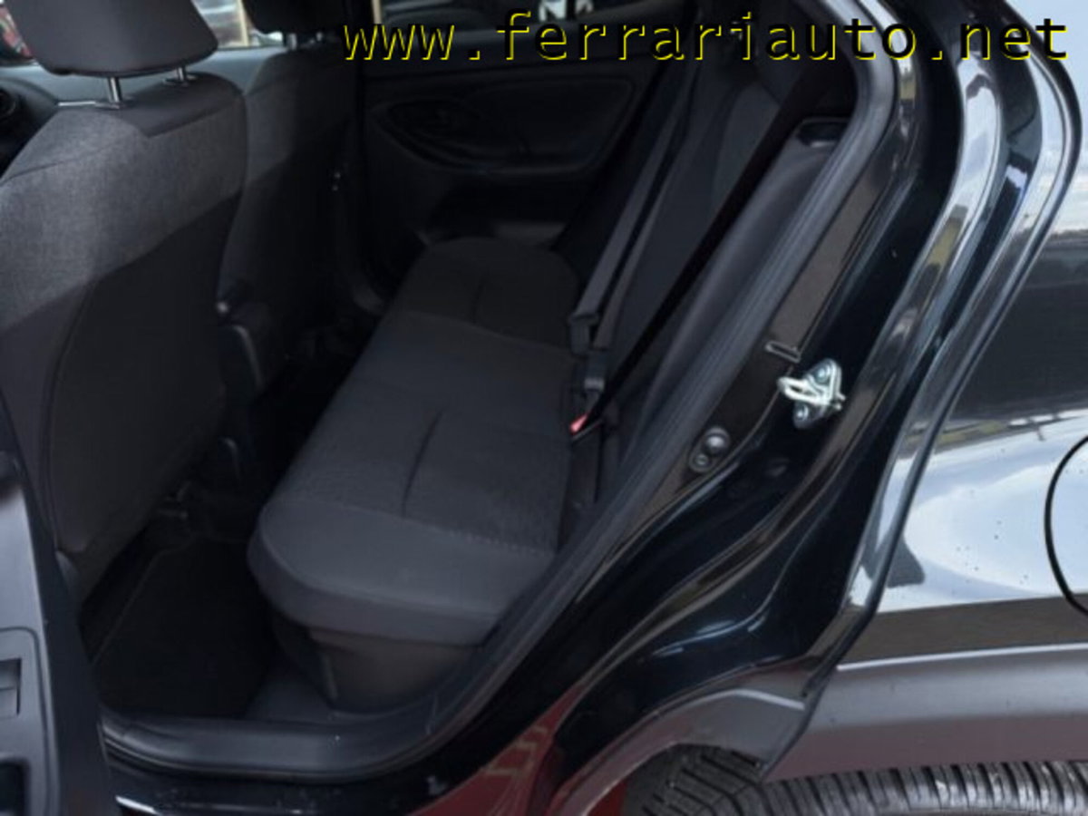 Toyota Yaris Cross 1.5 Hybrid 5p. E-CVT Lounge (8)