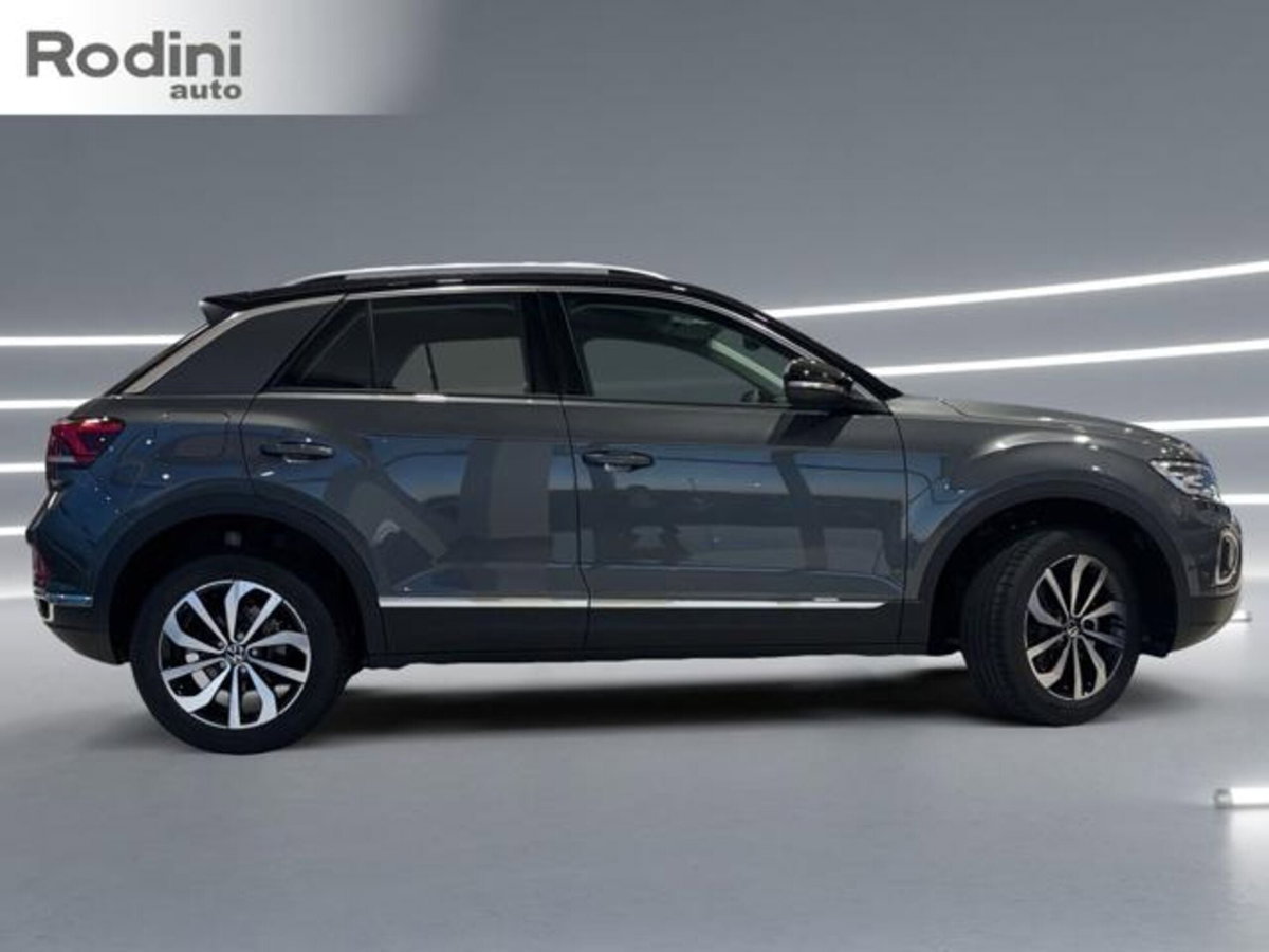 Volkswagen T-Roc 1.0 tsi Style 115cv (3)