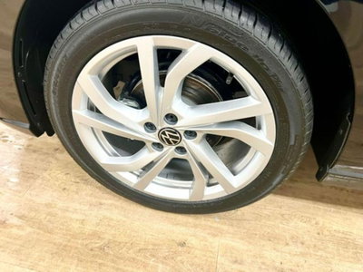 Volkswagen Polo 1.0 tsi Style 95cv (11)