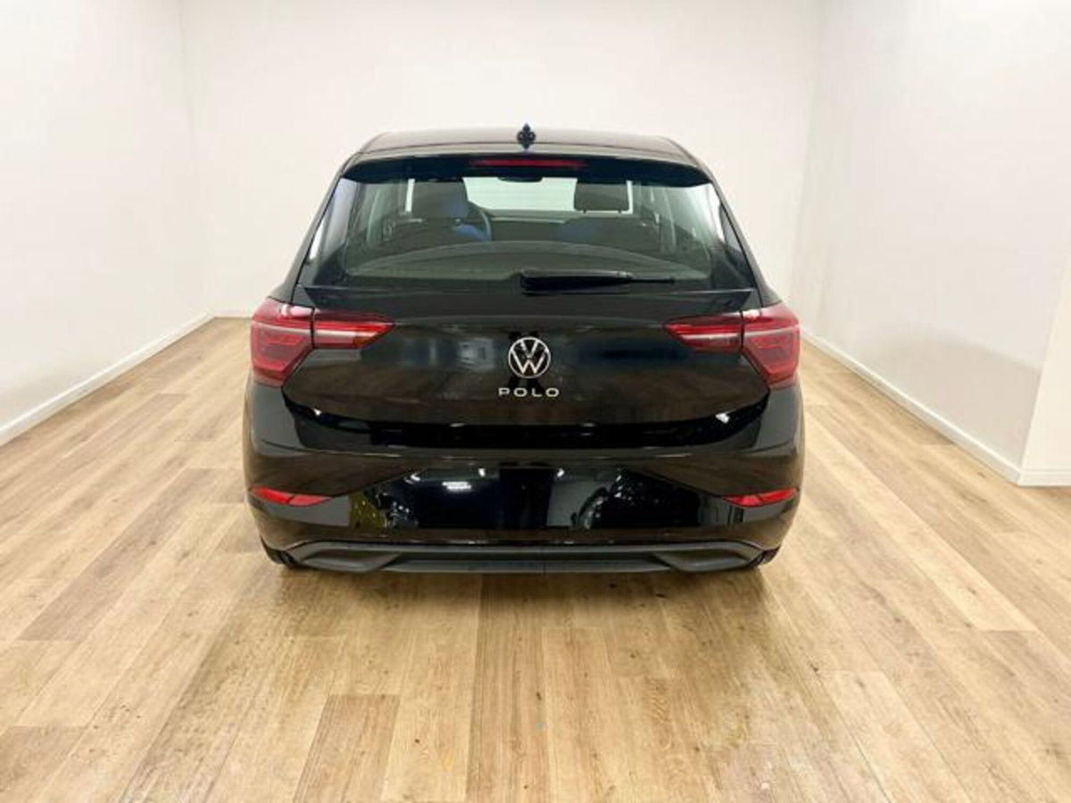 Volkswagen Polo 1.0 tsi Style 95cv (5)