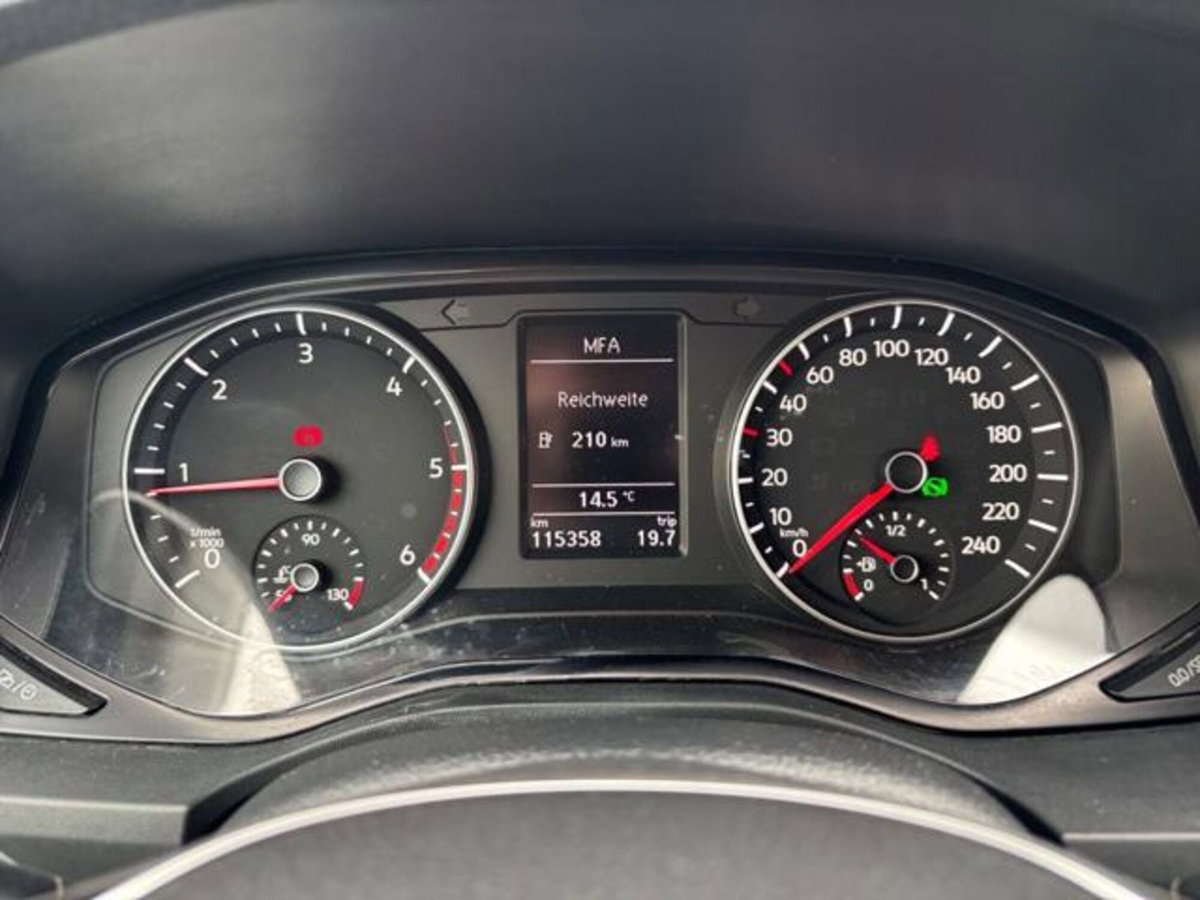 Volkswagen Veicoli Commerciali Amarok 3.0 V6 TDI 4MOTION BMT permanente aut. DC Comfortline (11)