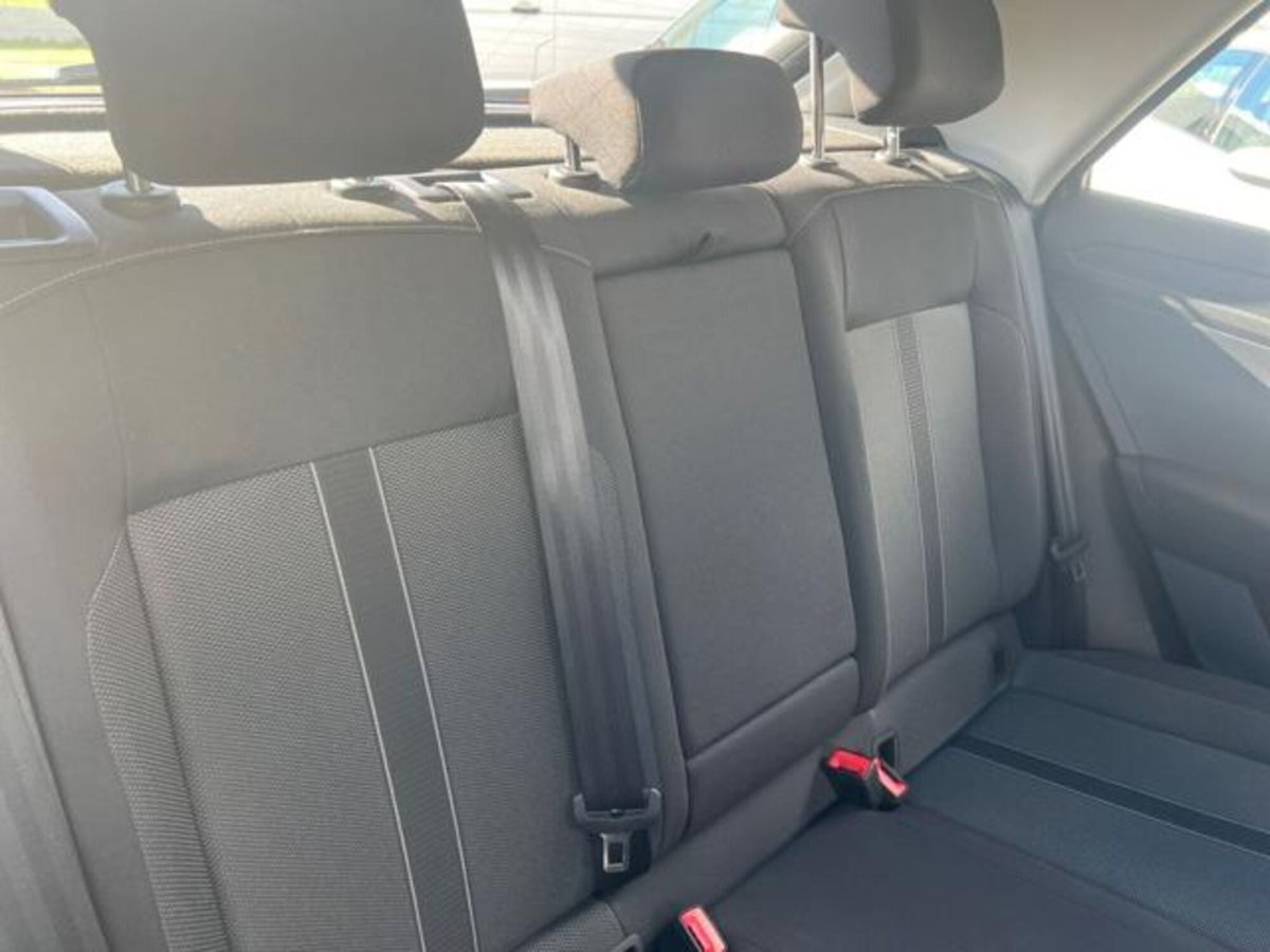 Volkswagen T-Roc 2.0 tdi Life 150cv dsg (9)