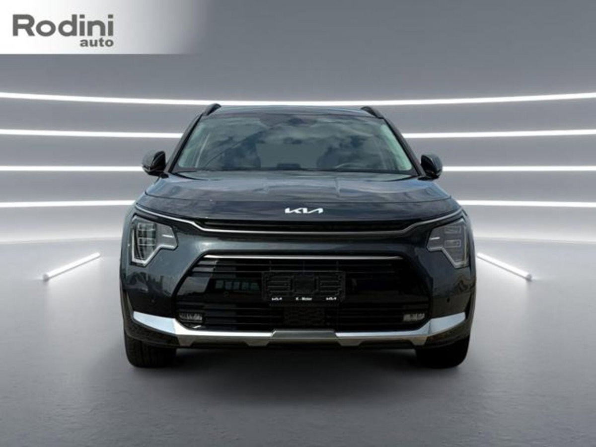 Kia Niro 1.6 GDi DCT HEV Evolution (2)