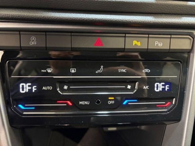 Volkswagen T-Roc 1.0 tsi Life 115cv (11)