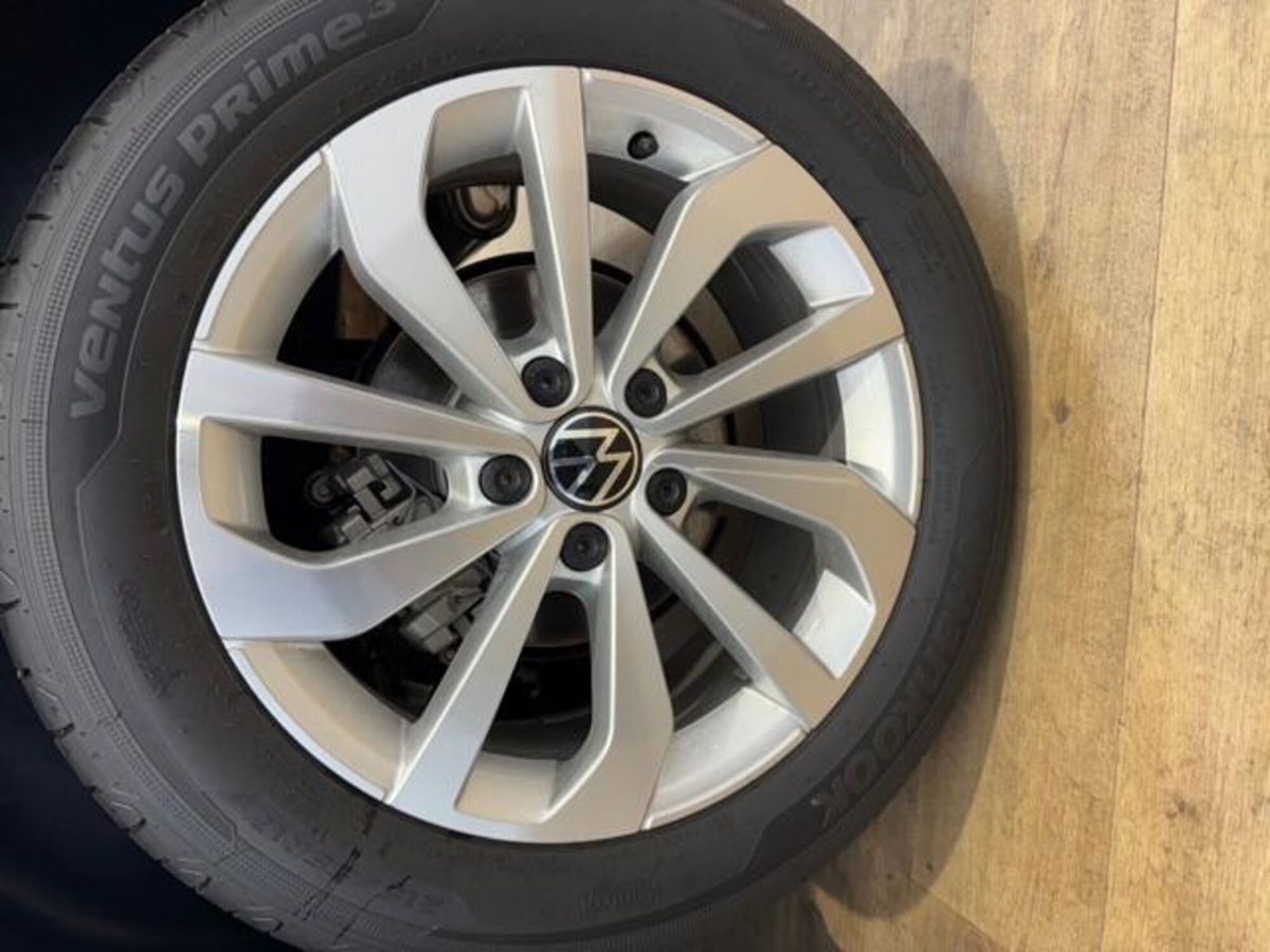 Volkswagen T-Roc 1.0 tsi Life 115cv (17)