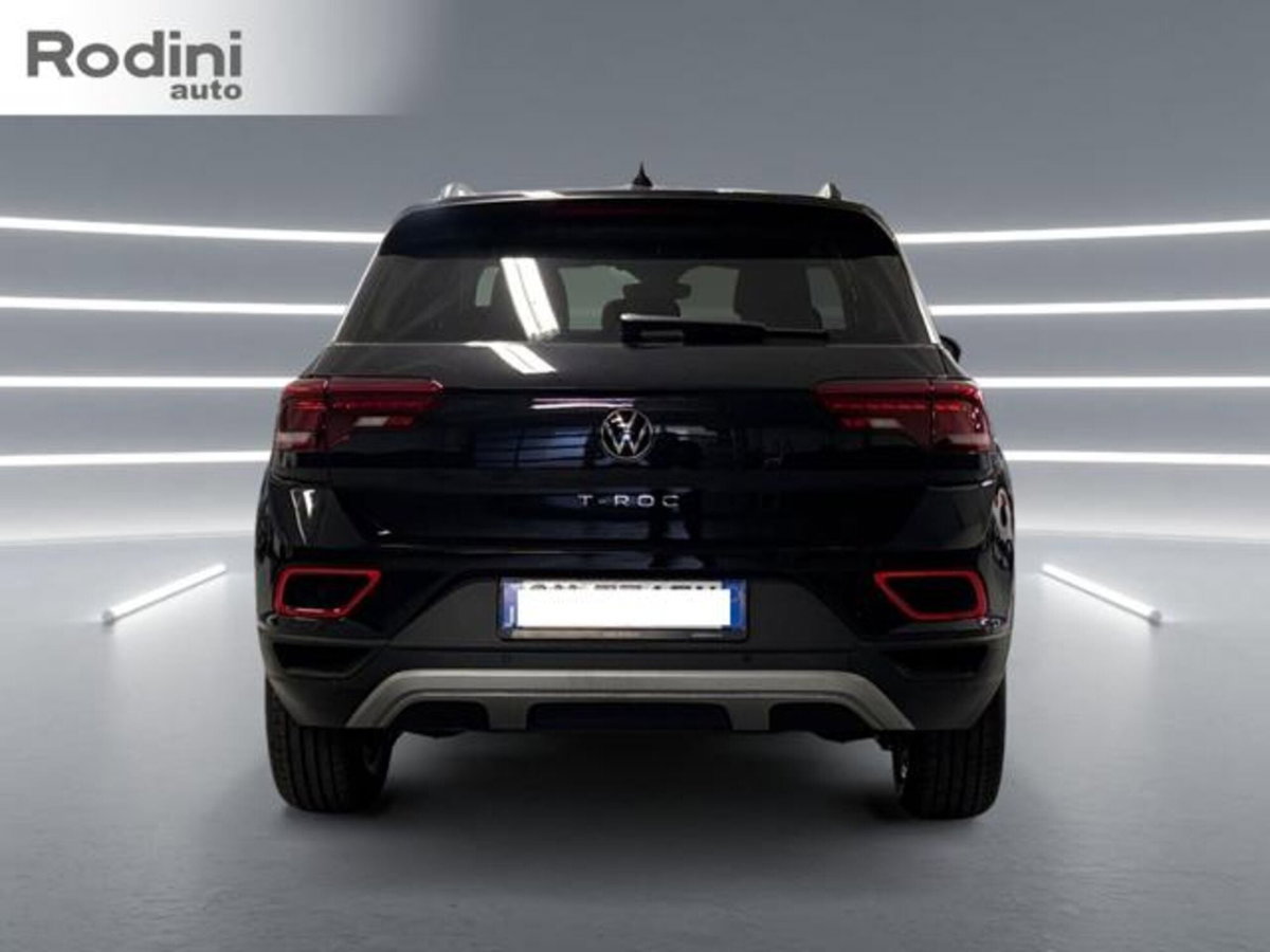 Volkswagen T-Roc 1.0 tsi Life 115cv (5)
