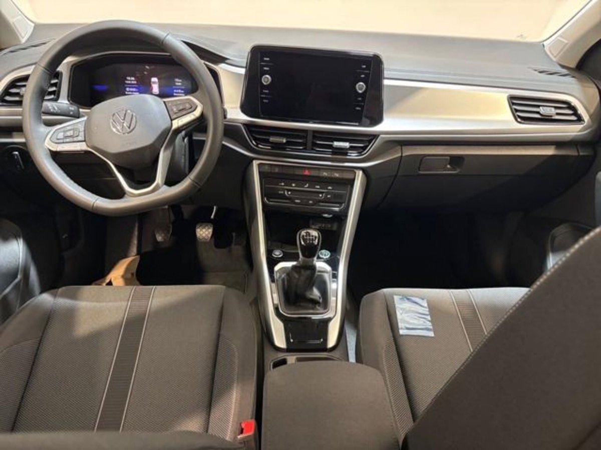 Volkswagen T-Roc 1.0 tsi Life 115cv (6)