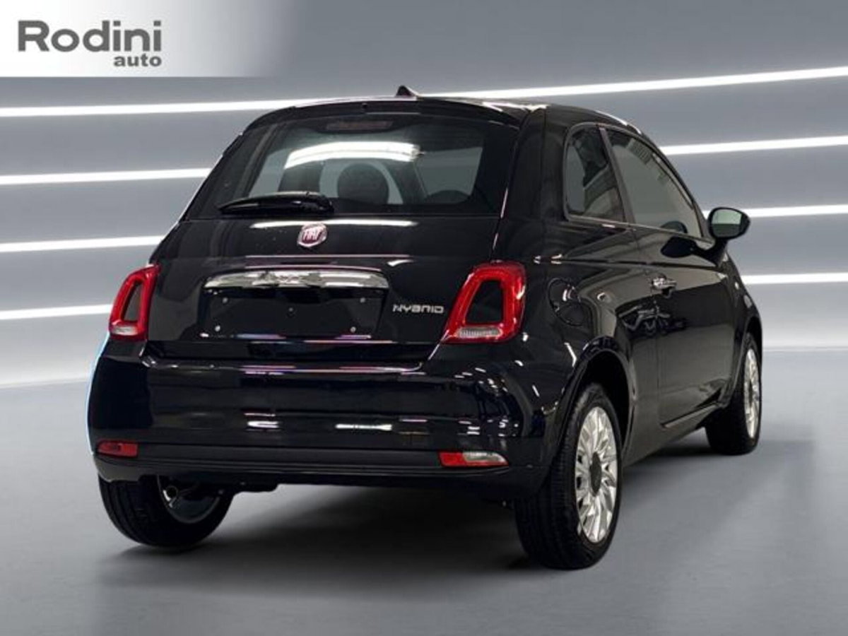 Fiat 500 1.0 Hybrid Club (4)