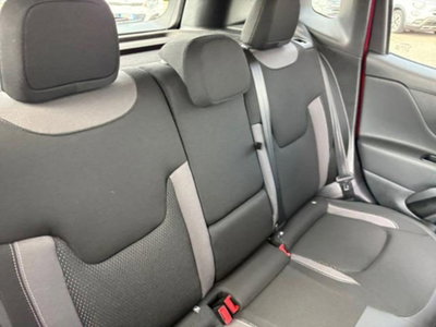 Jeep Renegade 1.5 Turbo T4 MHEV Limited (13)
